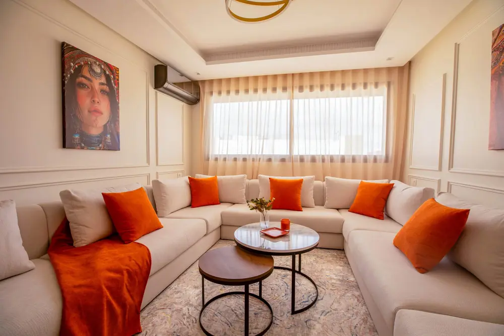 Salon livré, appartement Californie à Casablanca