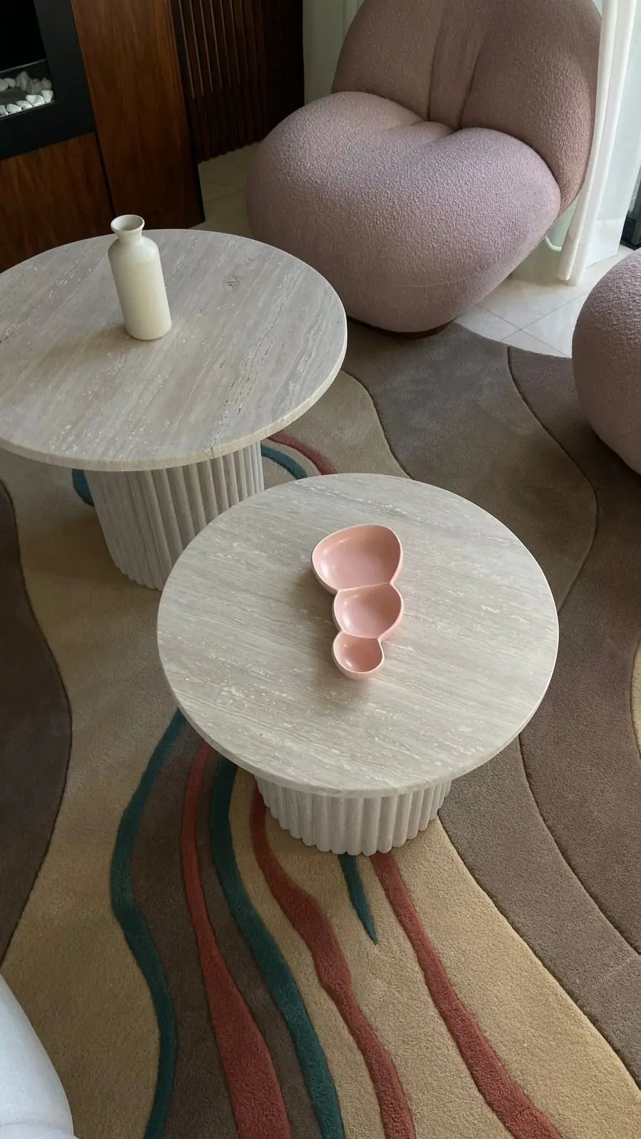 Tables d'appoint en travertin, Villa S. Dar Bouazza